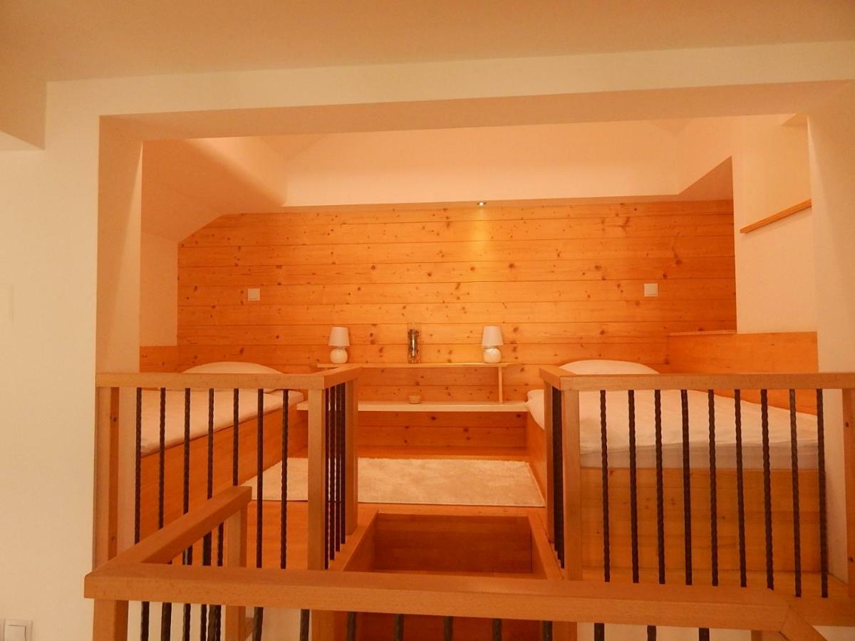 Studio Apartman Lakasa Rakovica Extérieur photo