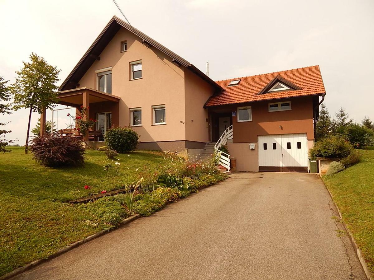 Studio Apartman Lakasa Rakovica Extérieur photo