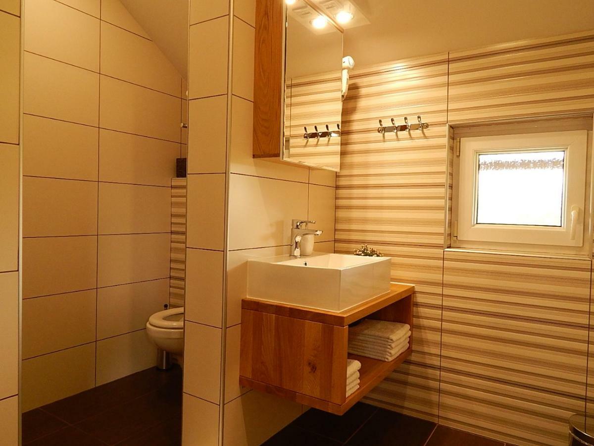 Studio Apartman Lakasa Rakovica Extérieur photo